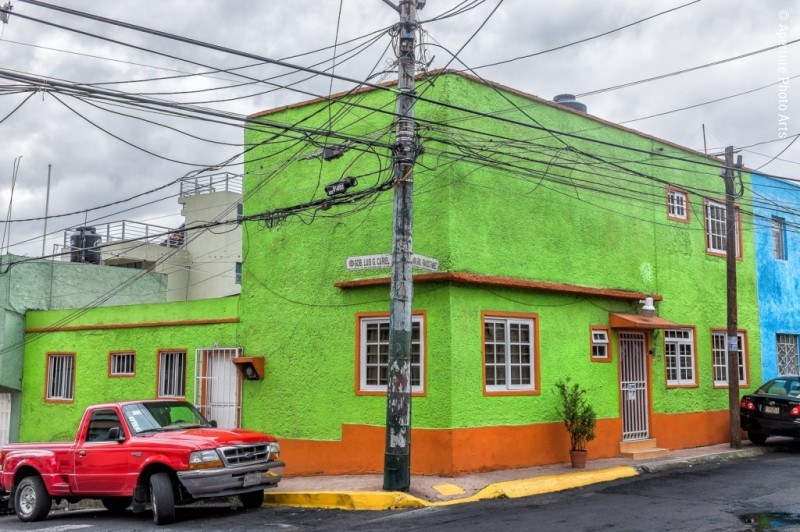 Green home, near Lois Barragan’s home/studio, Mexico City, Mexico, Architecture