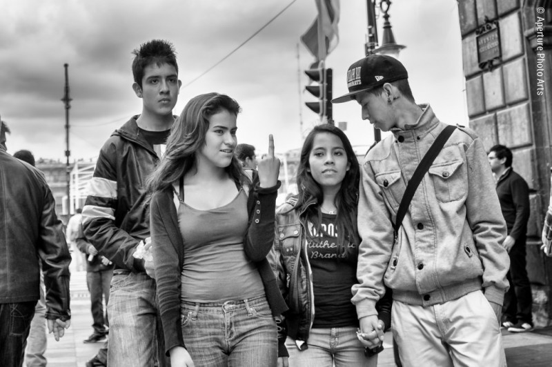 Mexico City, street view, Street photography, teenagers, girls, guys, middle finger