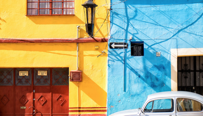 Guanajuato street scene is colorful