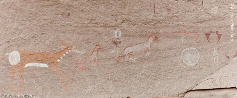 Petrographs, Monument Valley, Indians, prehistoric, Navajo